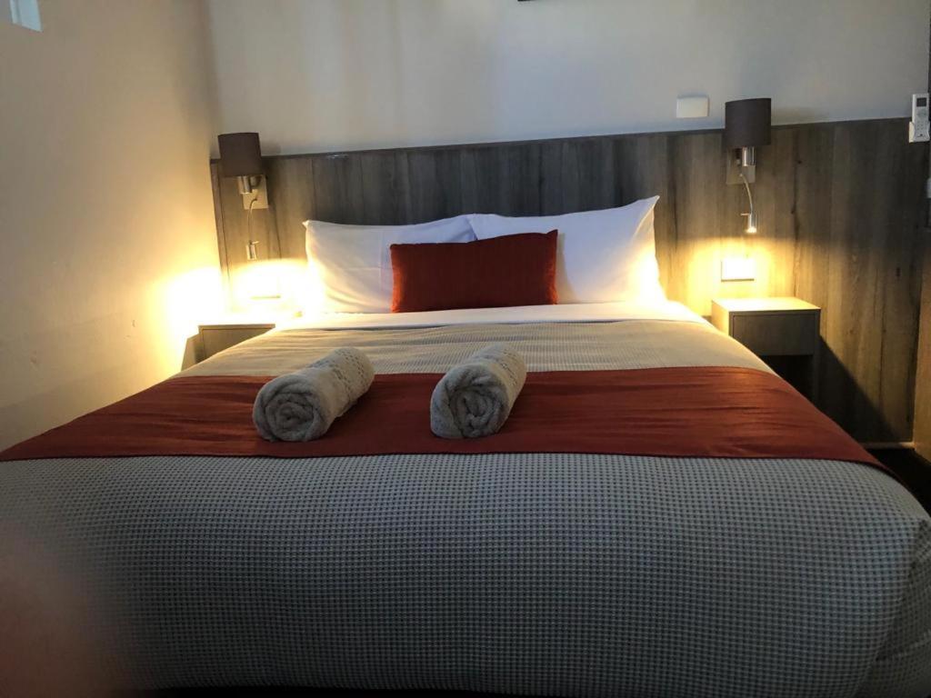 Bradman Motor Inn Cootamundra Extérieur photo